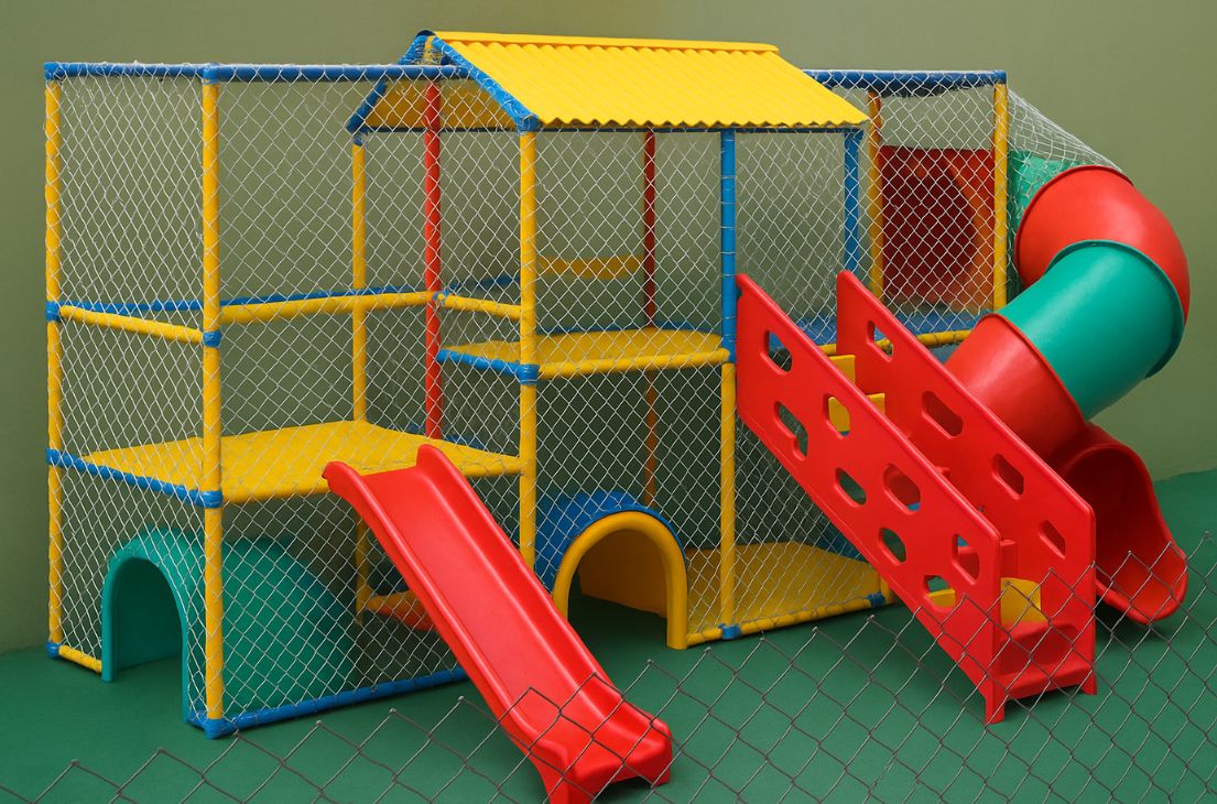 A importância de redes de proteção em playgrounds para crianças